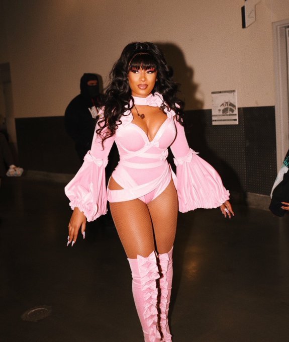 Tiddies Facing #VZJsDwJE